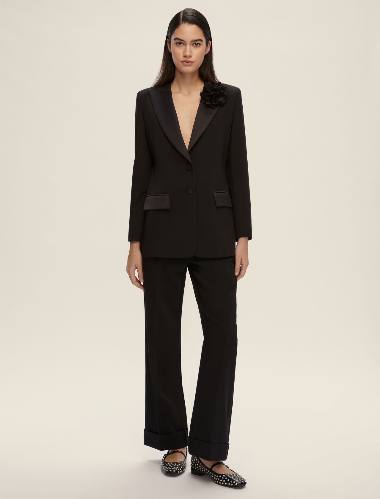 Single-breasted blazer with a satin neckline - BLACK - Emme