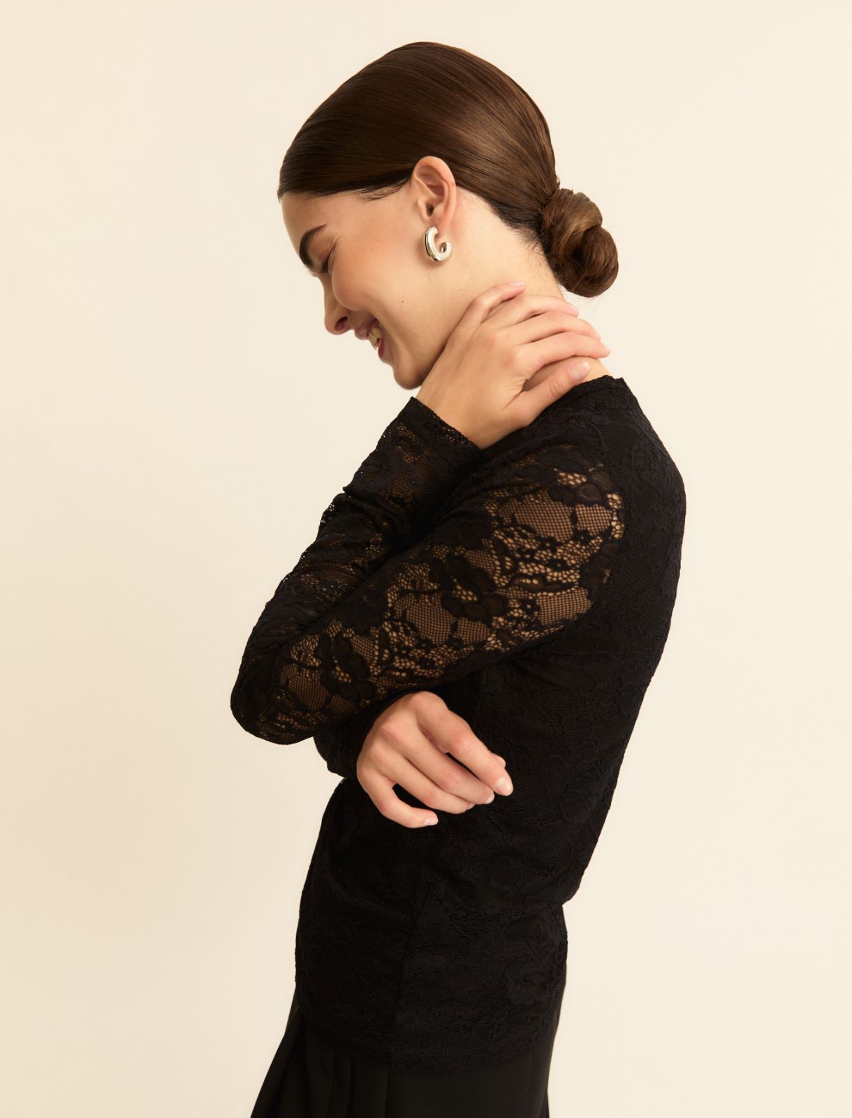 Stretch lace T-shirt - BLACK - Emme - 5