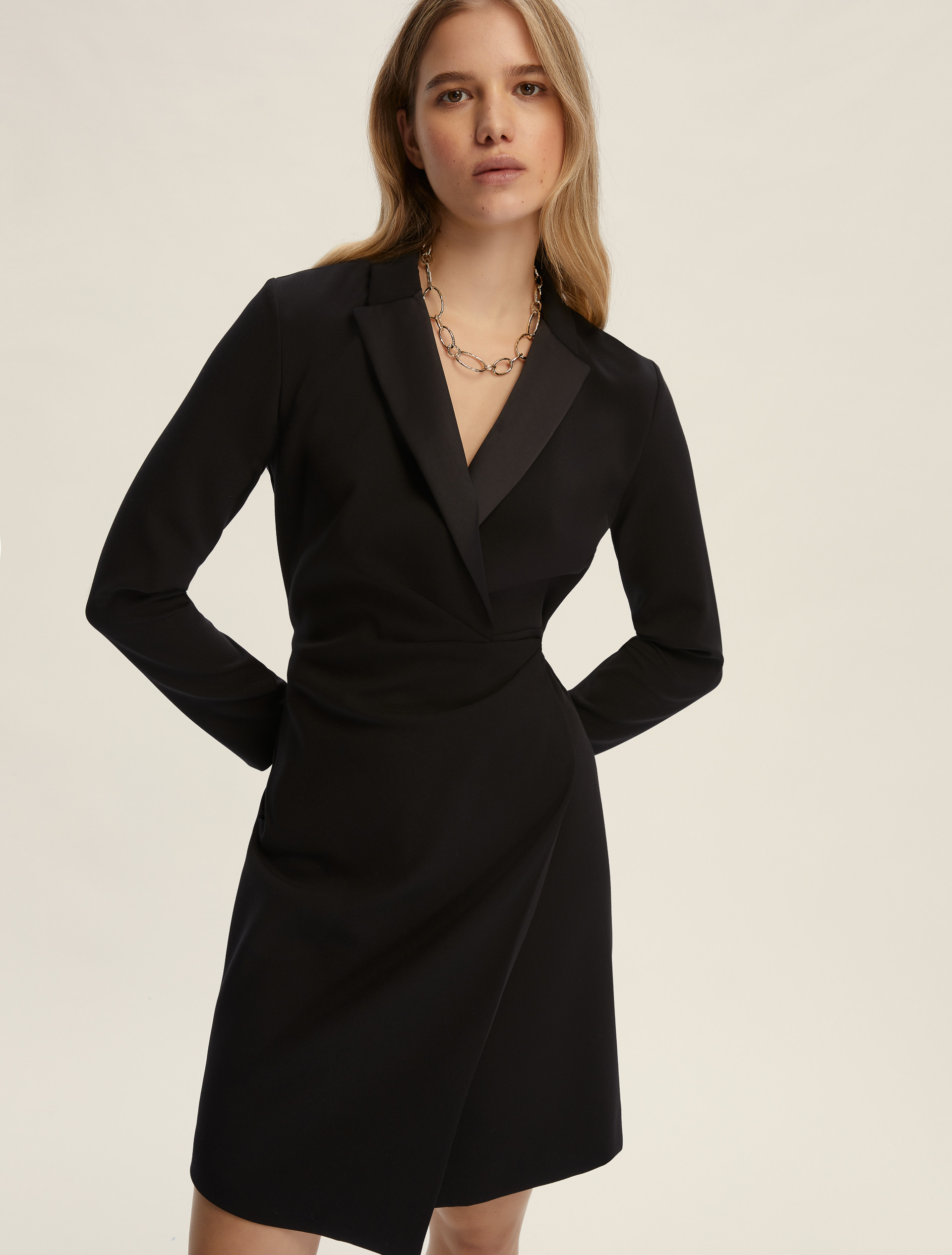 Stretch fabric criss-cross dress - BLACK - Emme - 3