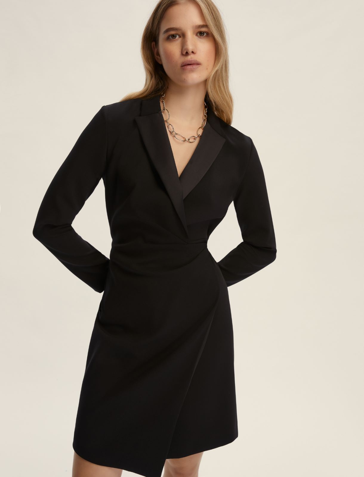 Stretch fabric criss-cross dress - BLACK - Emme - 3