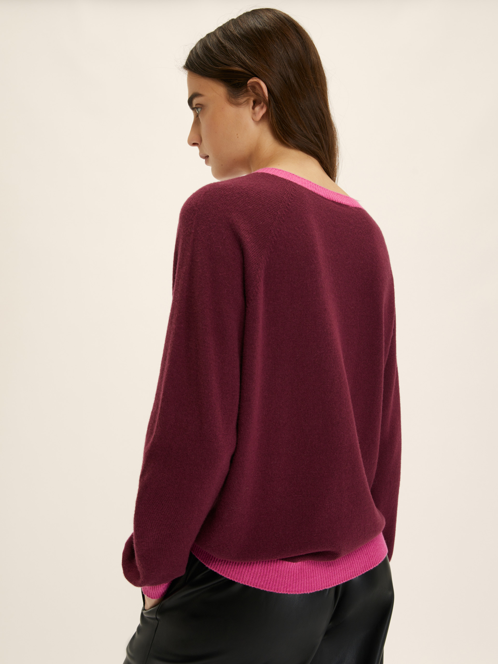Cashmere-blend sweater with contrasting trim detail - BORDEAUX - Emme - 3