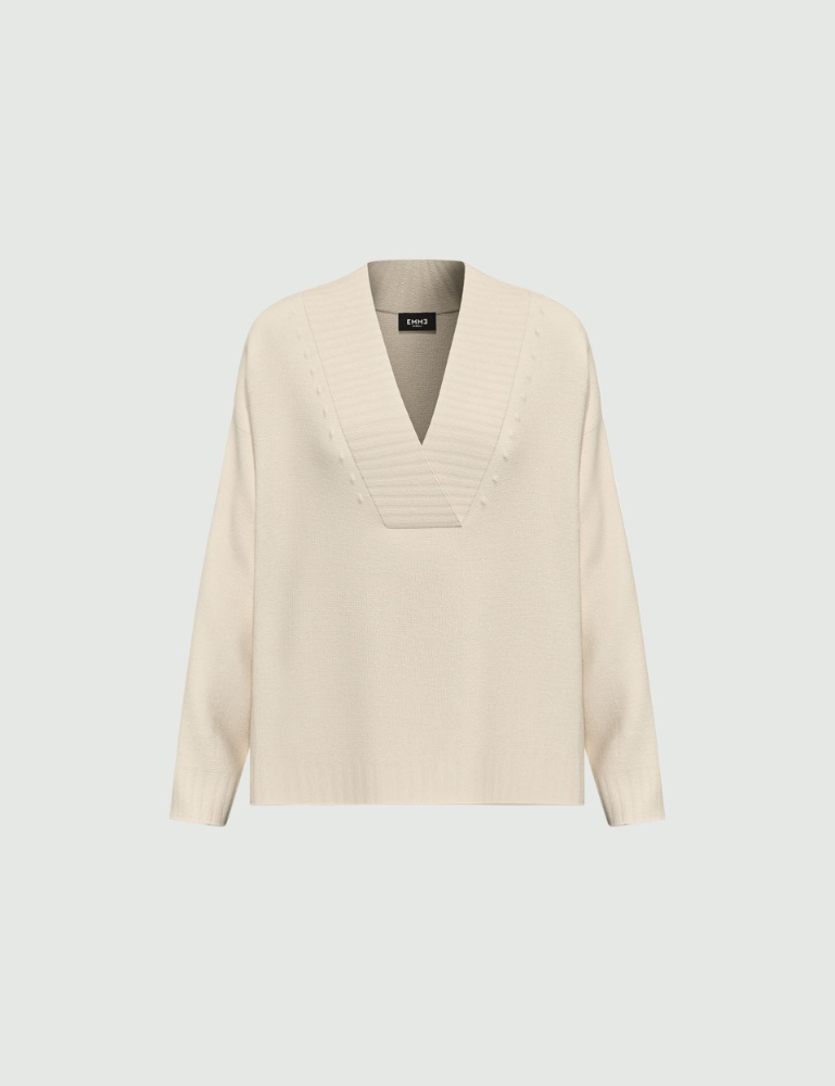 Oversized V-neck sweater - Emme - 5