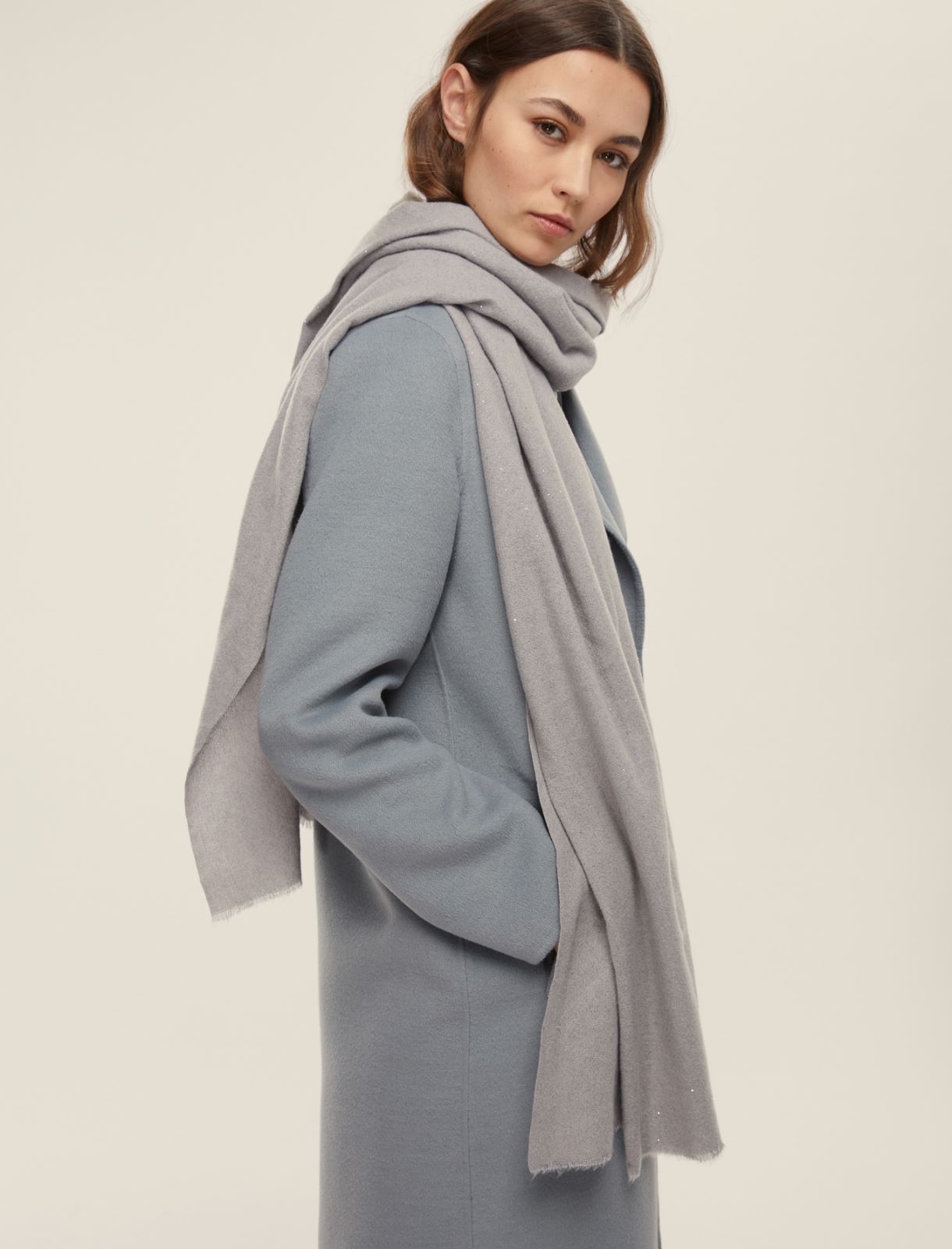 Lurex yarn-embellished fringed stole - LIGHT GREY - Emme
