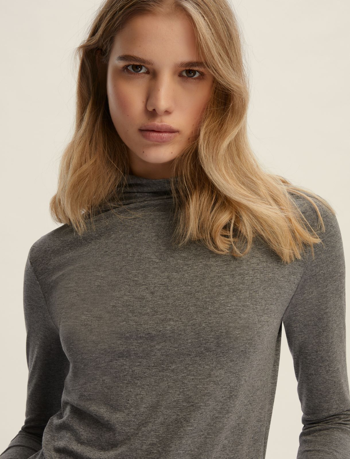 Jersey de punto elástico con cuello alto tipo polo - GRIS MELANGE - Emme - 4