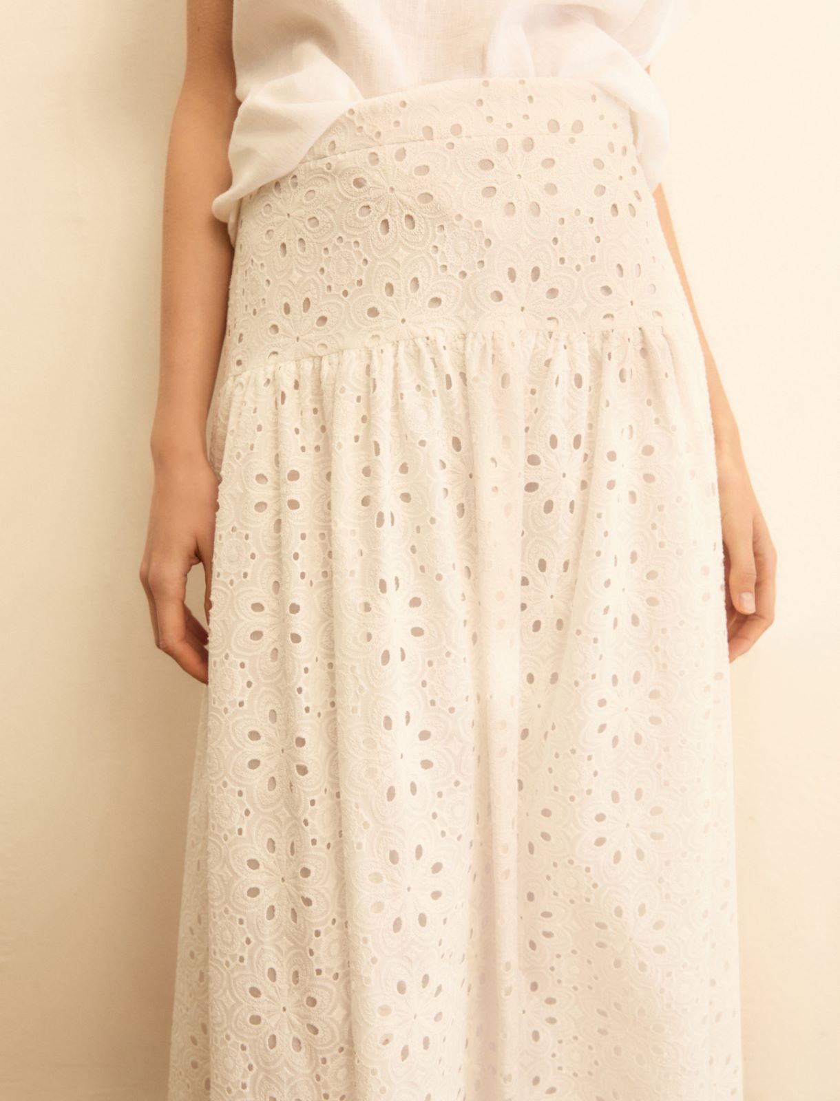 Broderie anglaise skirt - WHITE - Emme - 6