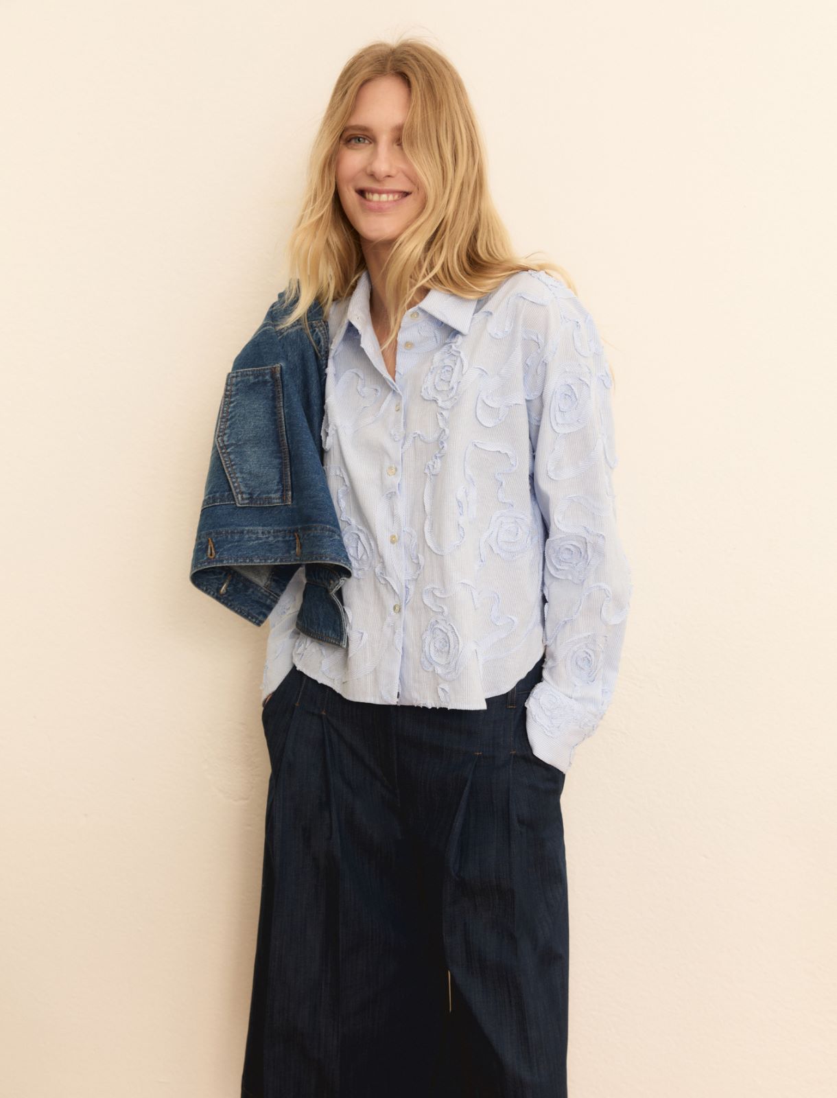 Embroidered boxy shirt - LIGHT BLUE - Emme - 3