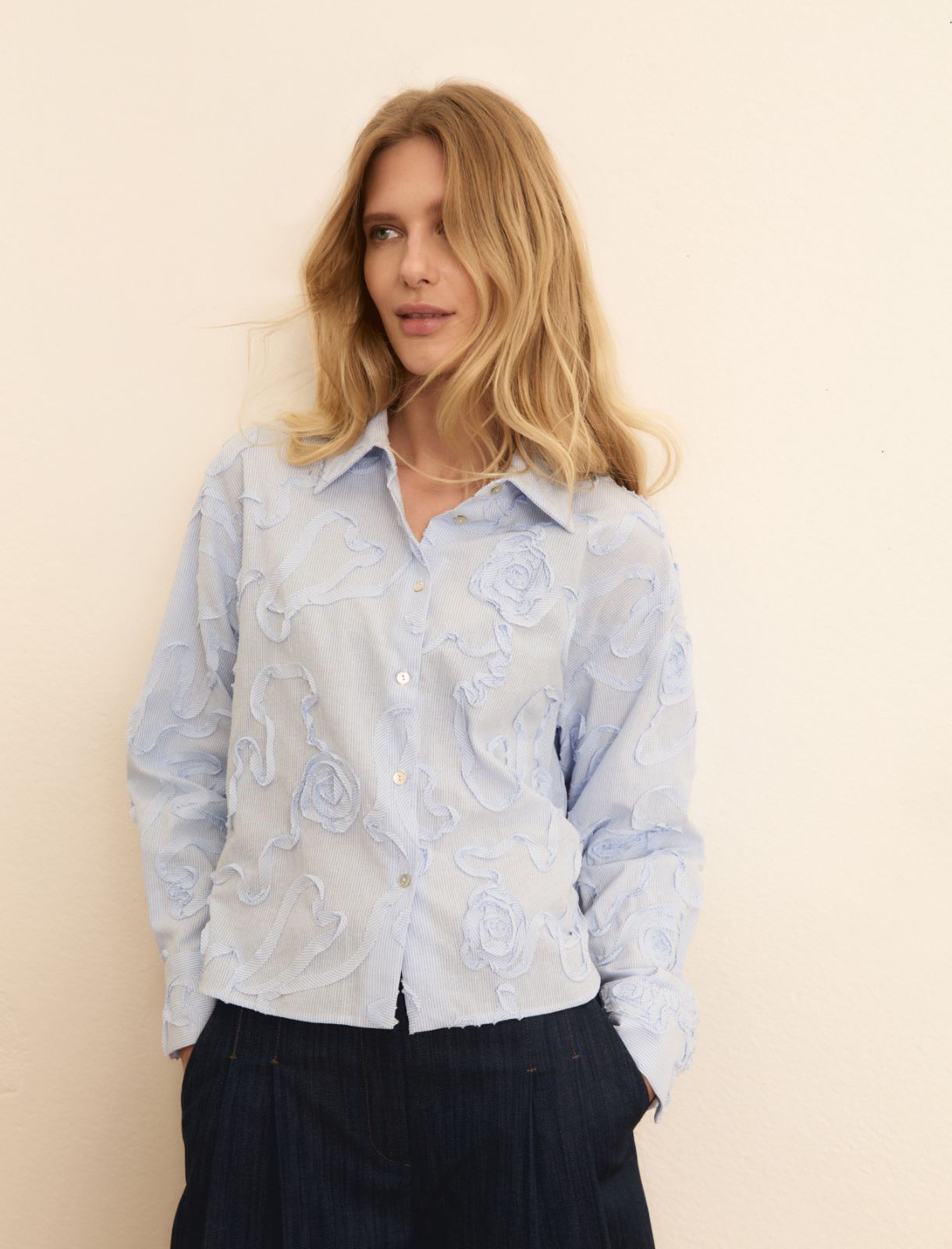 Embroidered boxy shirt - LIGHT BLUE - Emme - 5