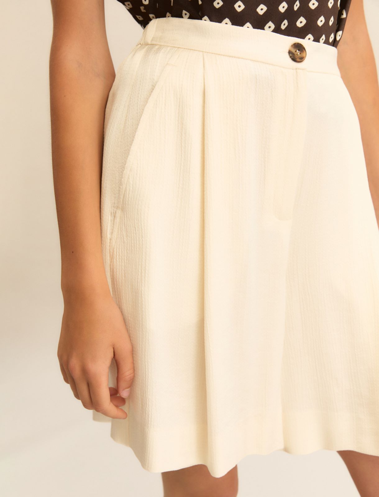 Flowing Bermuda shorts - WOOL WHITE - Emme - 5