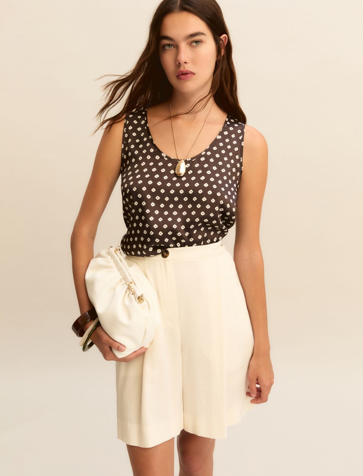 Flowing Bermuda shorts - WOOL WHITE - Emme