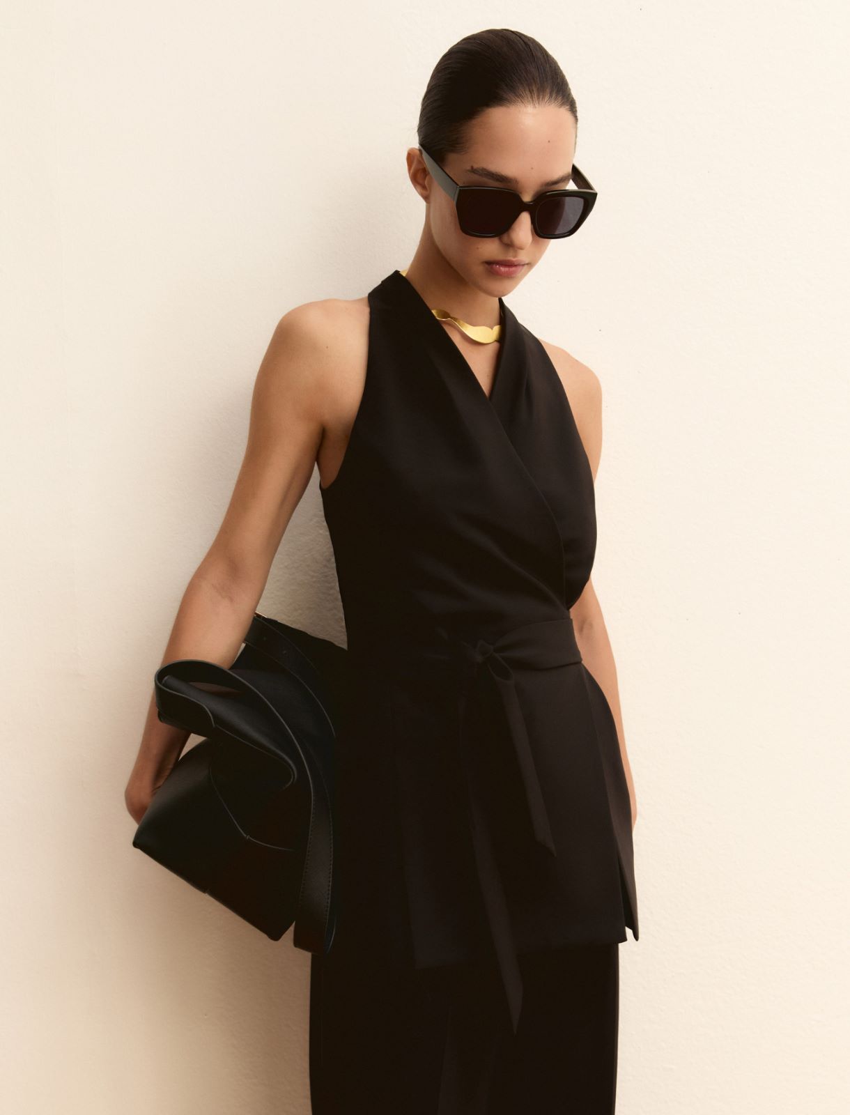 Sleeveless criss-cross top - BLACK - Emme - 4