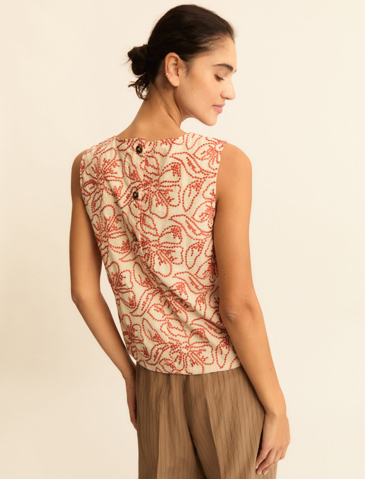 Top in cotone e lino ricamato - ROSSO GERANIO - Emme - 3