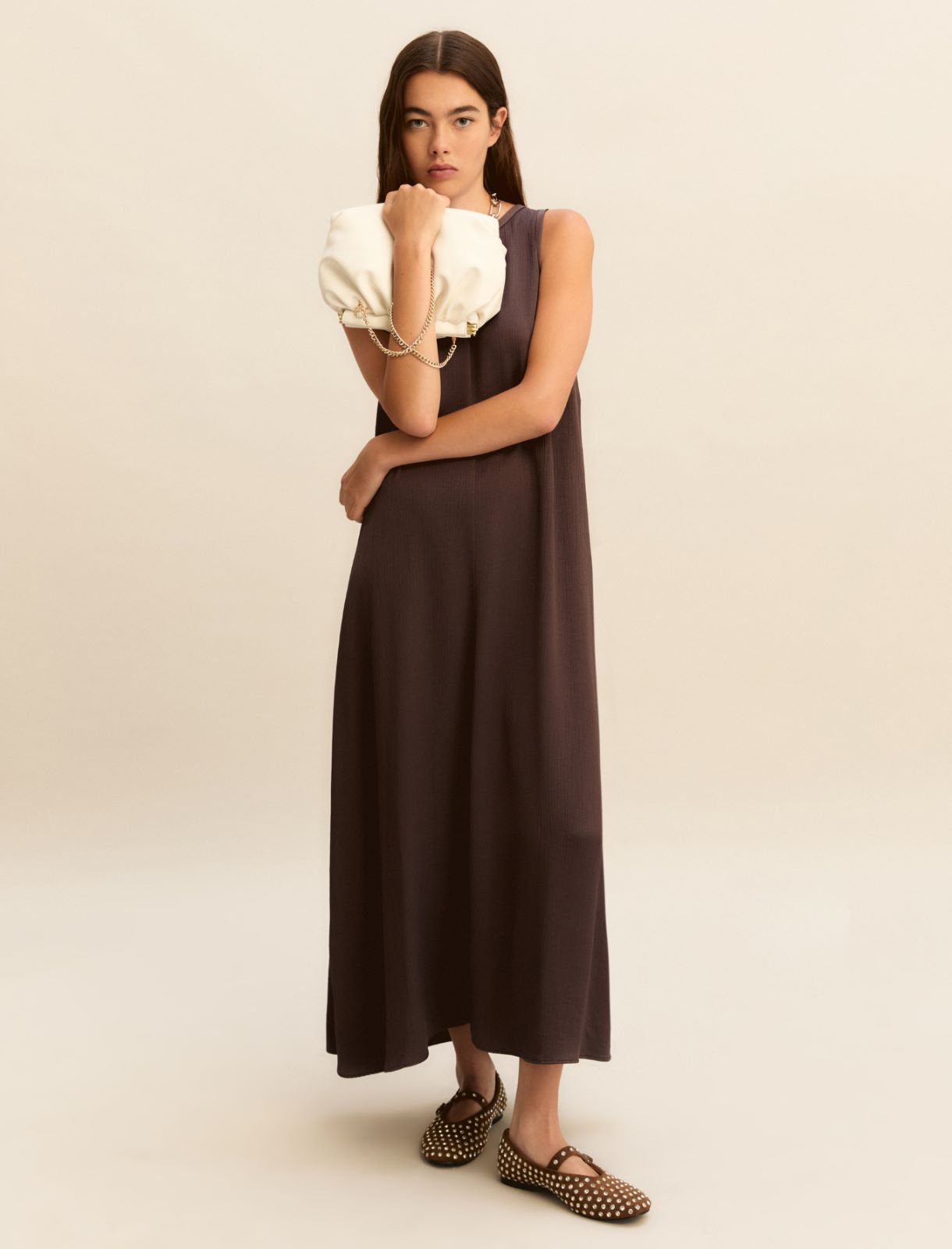 Sleeveless fluid fabric dress - DARK BROWN - Emme - 2