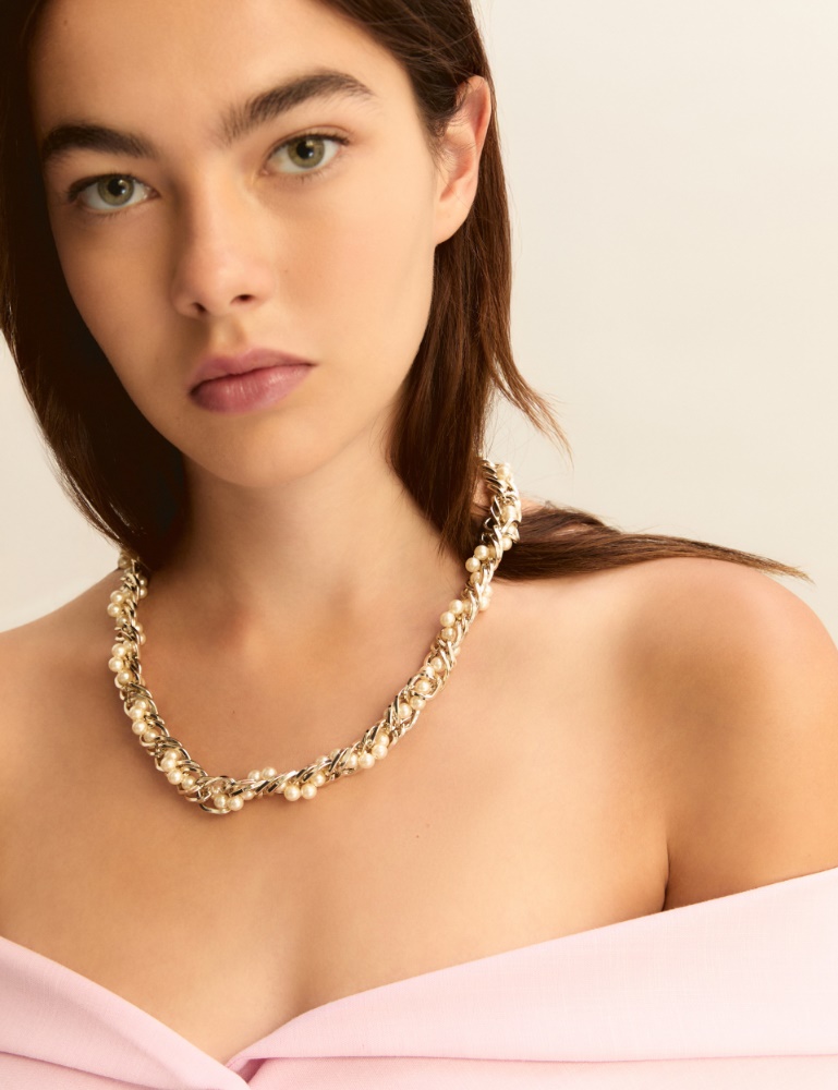 Bejewelled pearl-adorned woven necklace - Emme