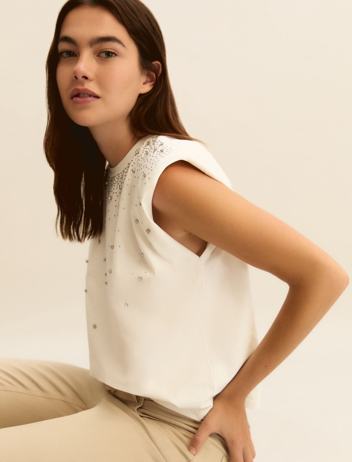 Crystal-adorned sleeveless T-shirt - WHITE - Emme - 4