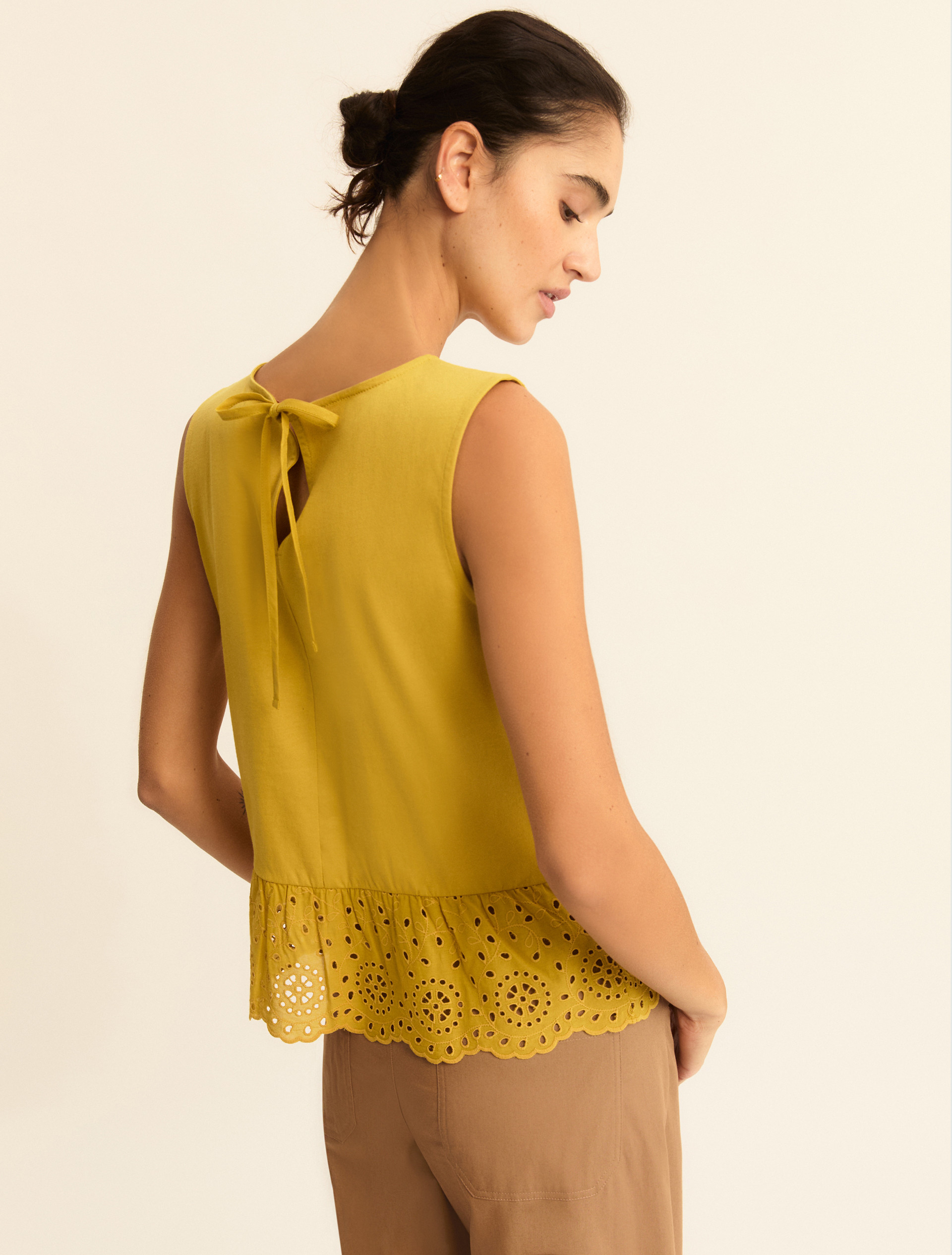 Broderie anglaise flounce top - SUNFLOWER - Emme - 3