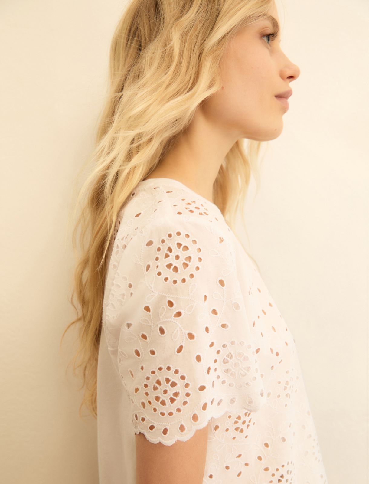 Broderie anglaise T-shirt with a jersey back - OPTICAL WHITE - Emme - 6