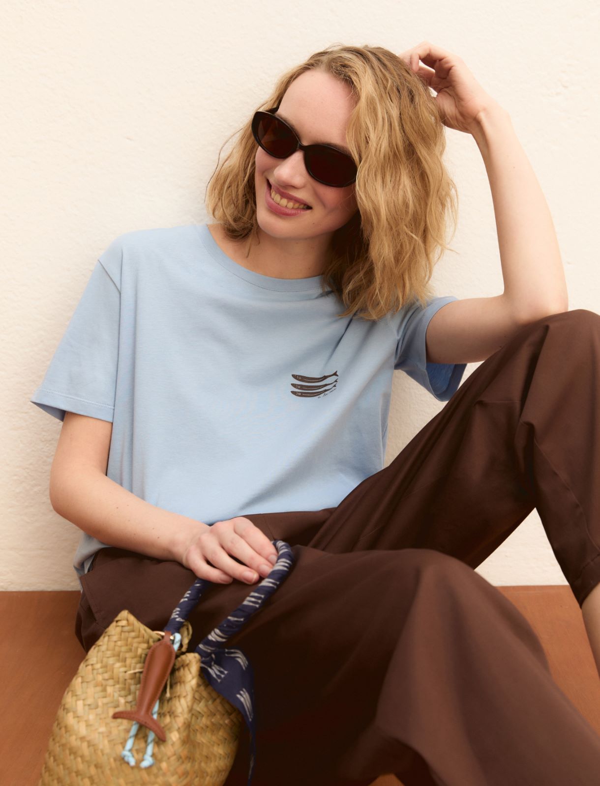 Embroidery and print-adorned boxy T-shirt - LIGHT BLUE - Emme
