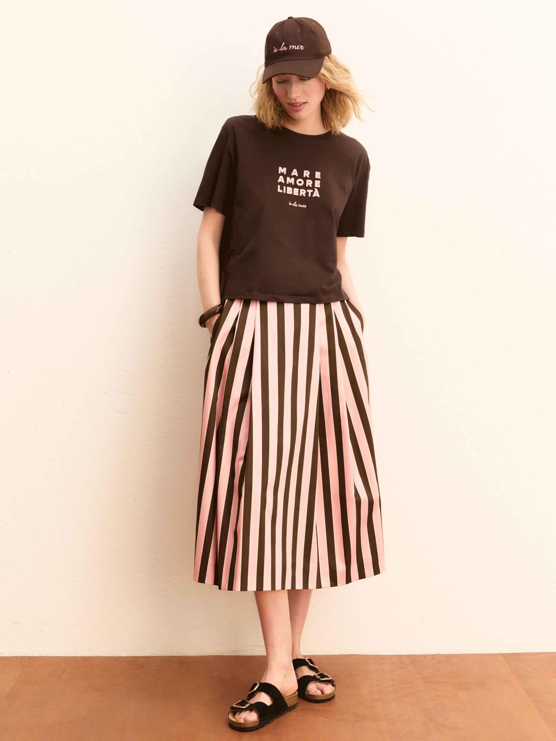 Embroidery and print-adorned boxy T-shirt - DARK BROWN - Emme - 2