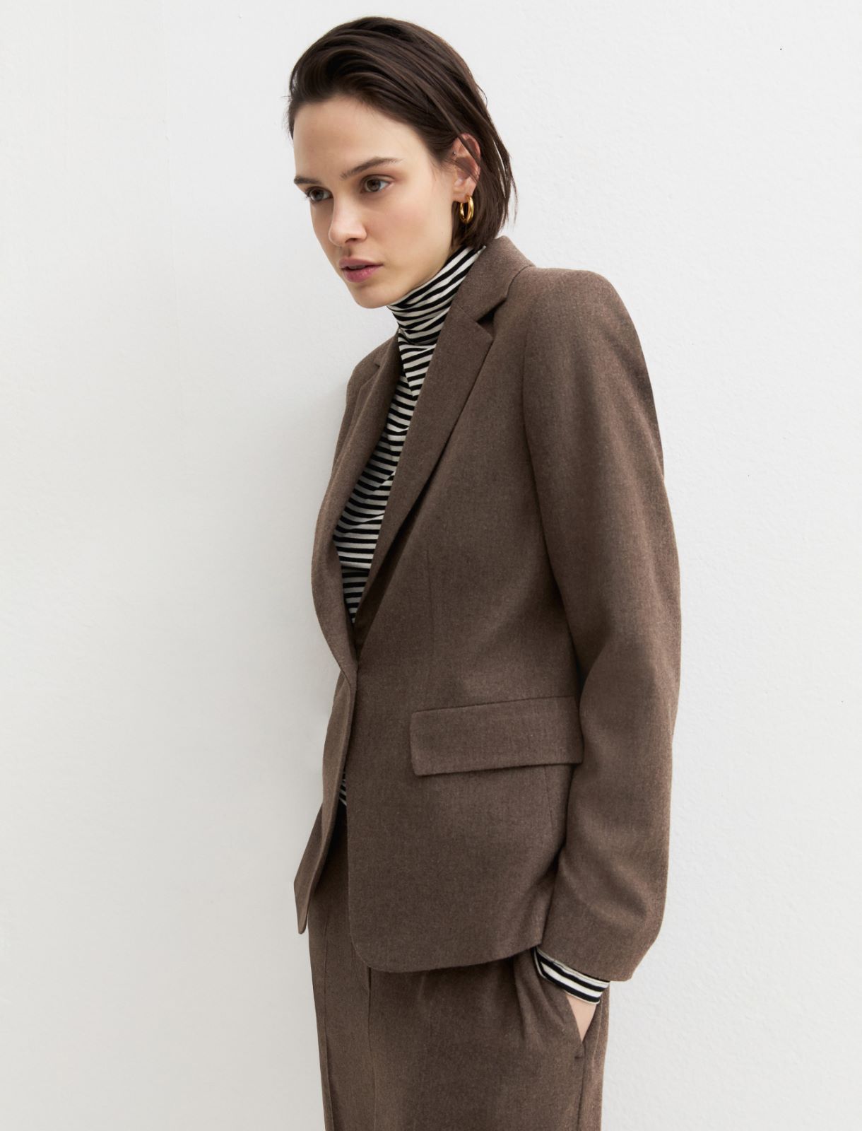 Single-breasted stretch flannel blazer - TURTLEDOVE - Emme - 5