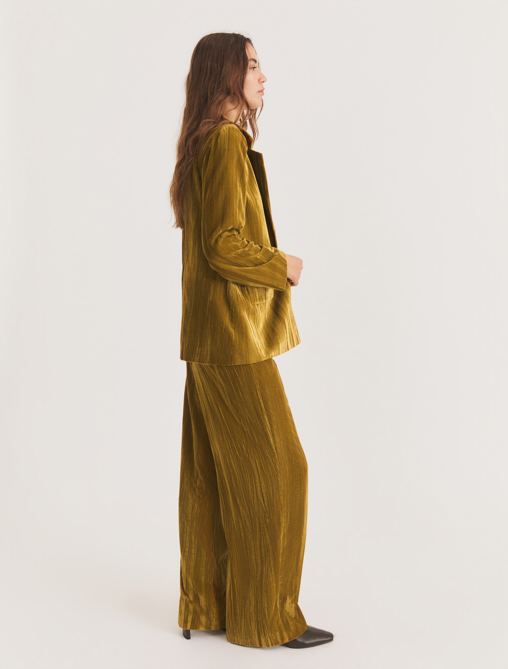 Single-breasted stretch velvet blazer - OCHRE - Emme - 5