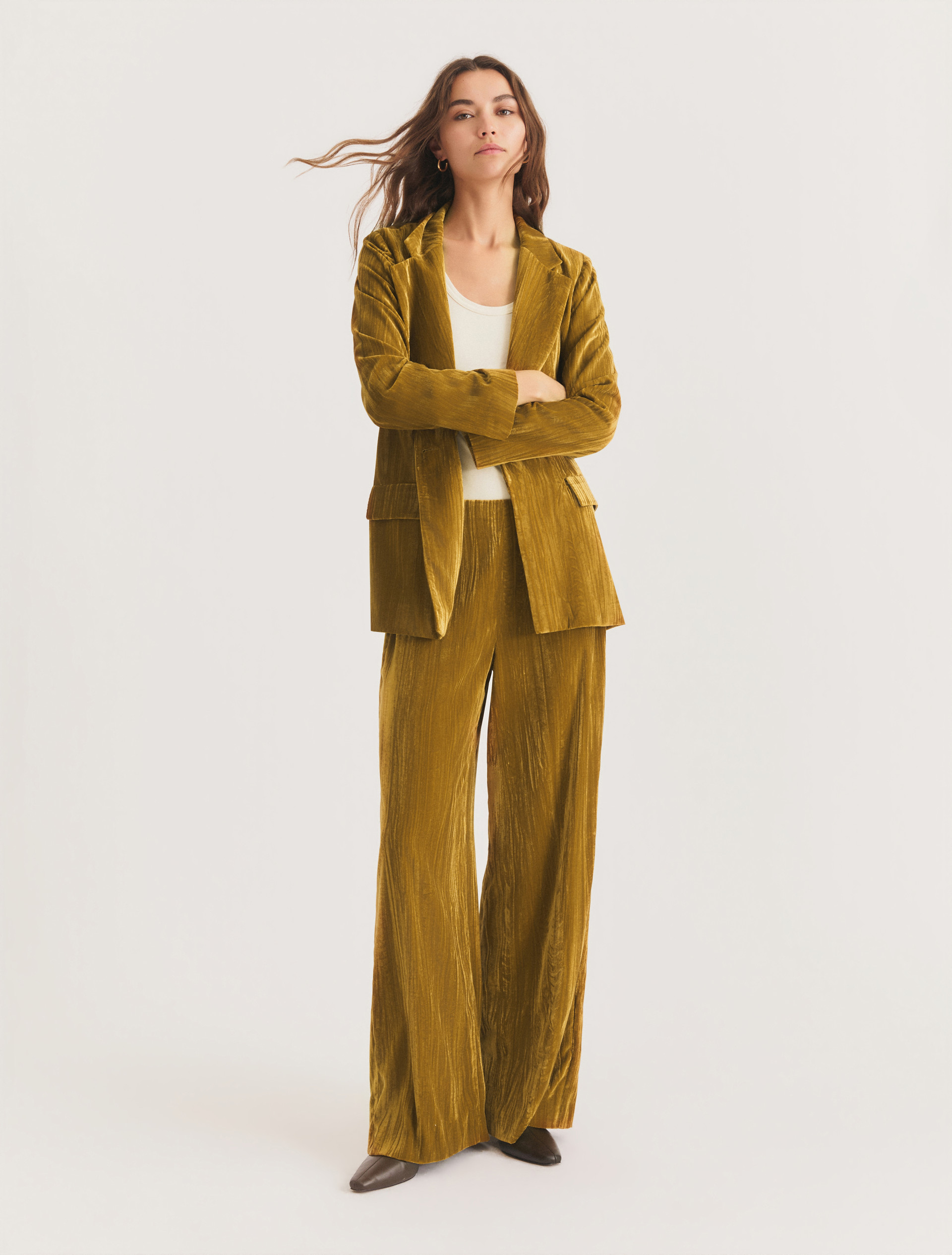 Single-breasted stretch velvet blazer - OCHRE - Emme - 1