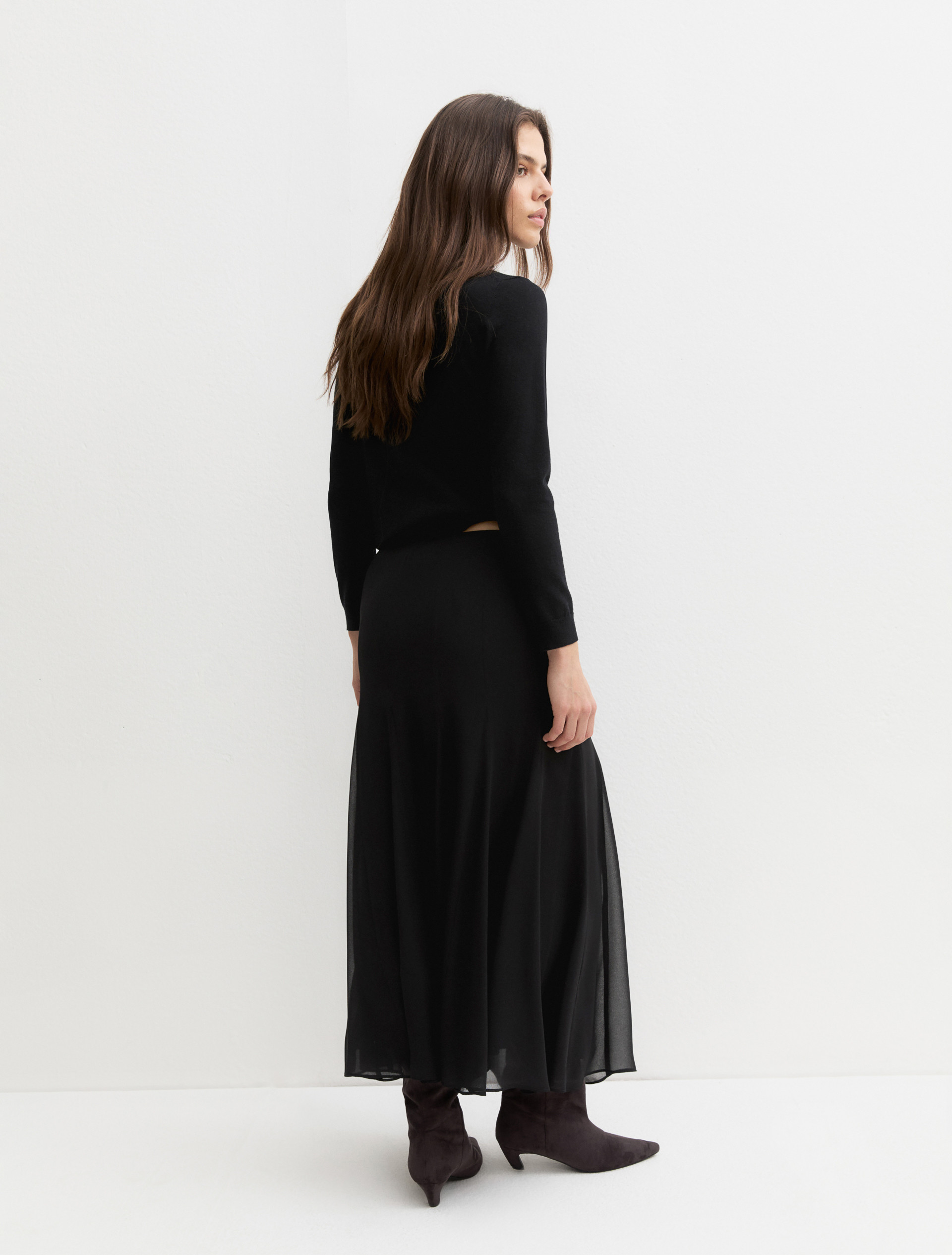 Long crêpe georgette skirt - BLACK - Emme - 2