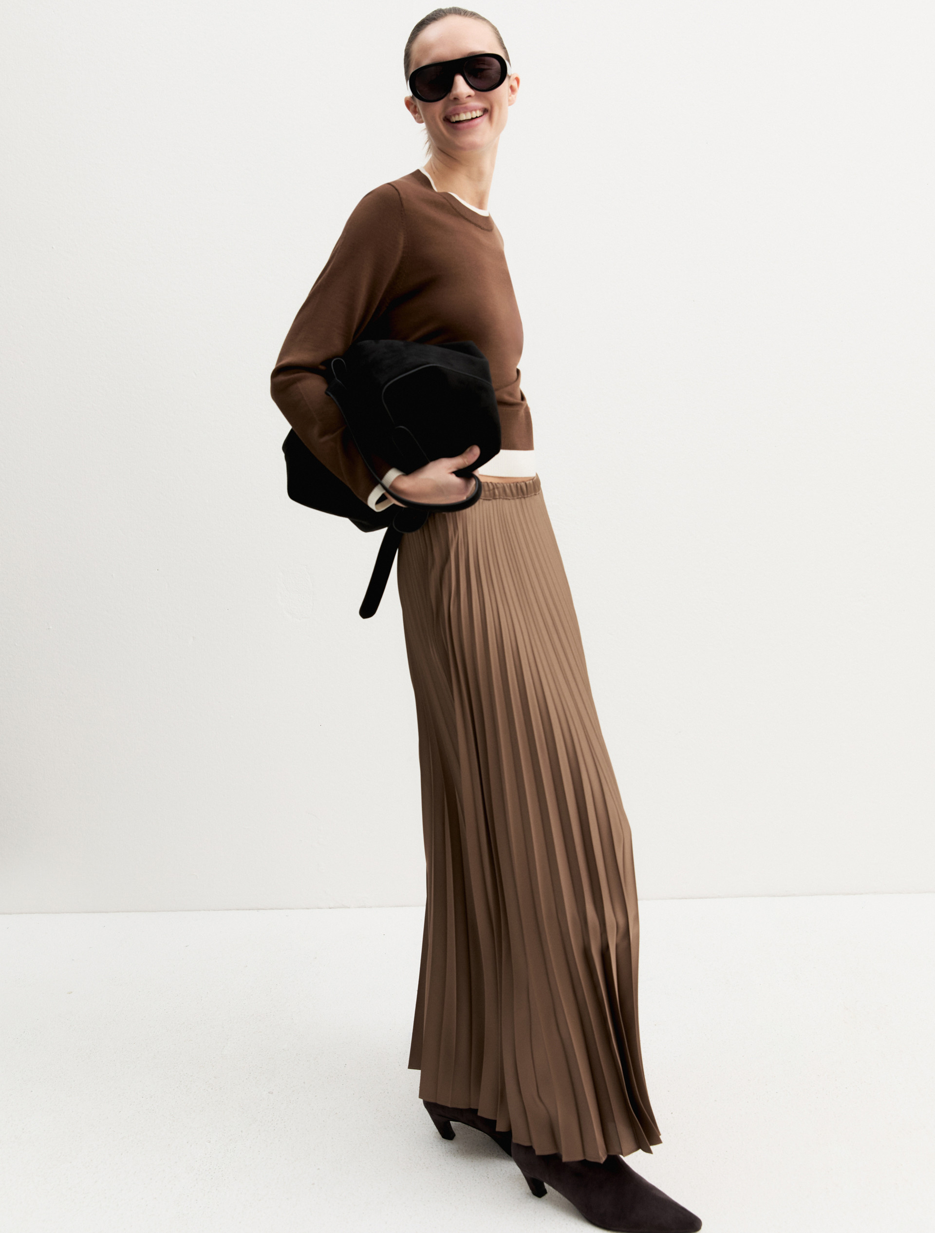Pleated stretch-satin skirt - TURTLEDOVE - Emme - 1