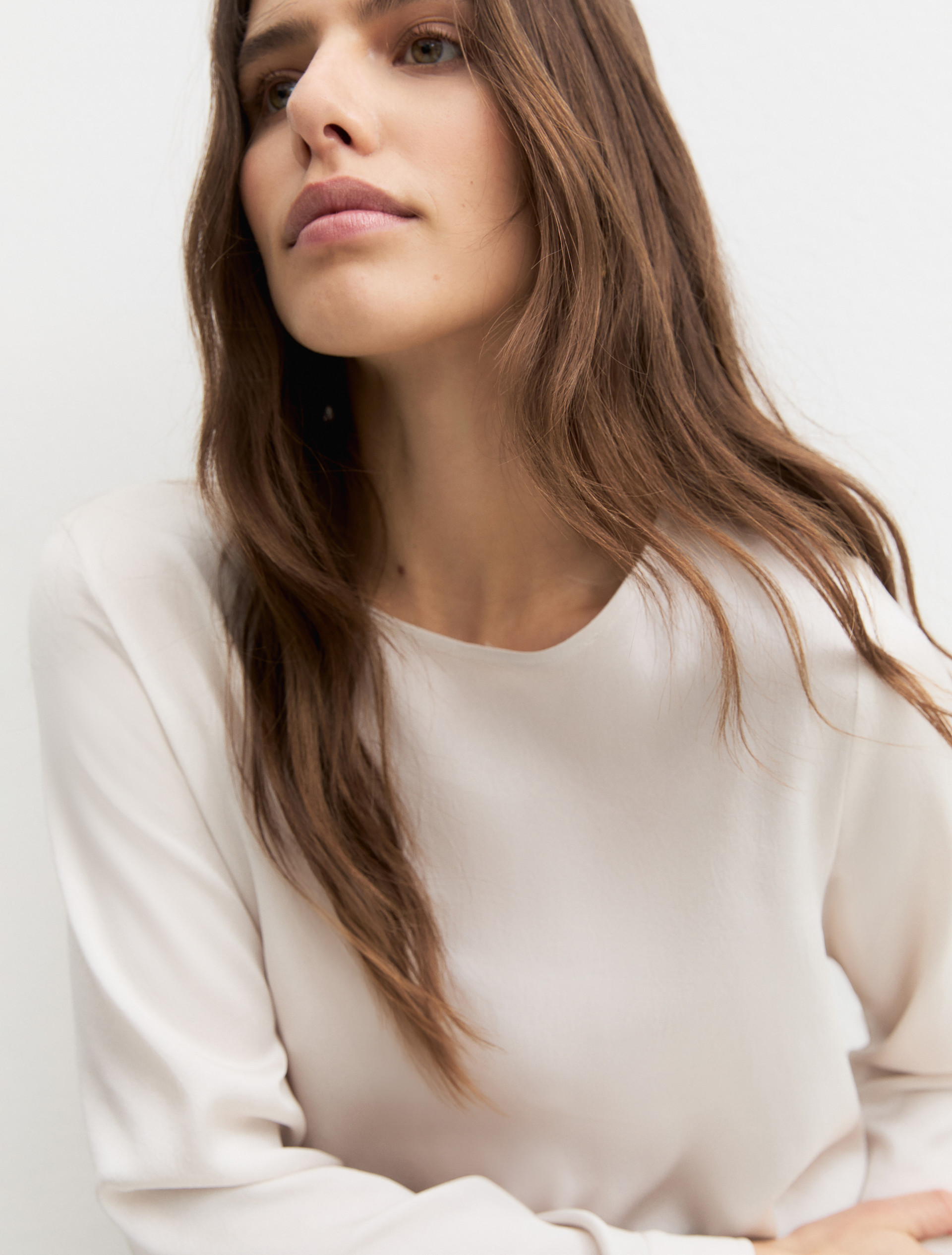 Crinkle hammered-satin blouse - WOOL WHITE - Emme - 3