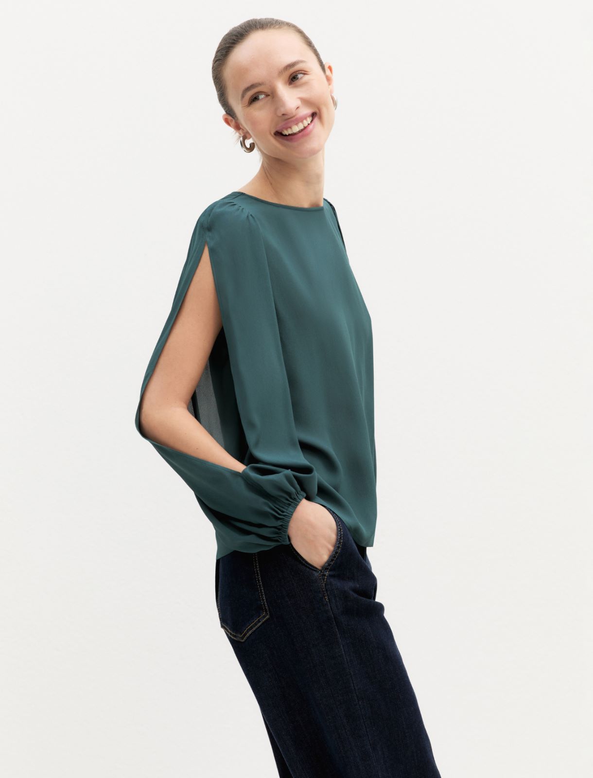 Viscose crêpe blouse - GREEN - Emme