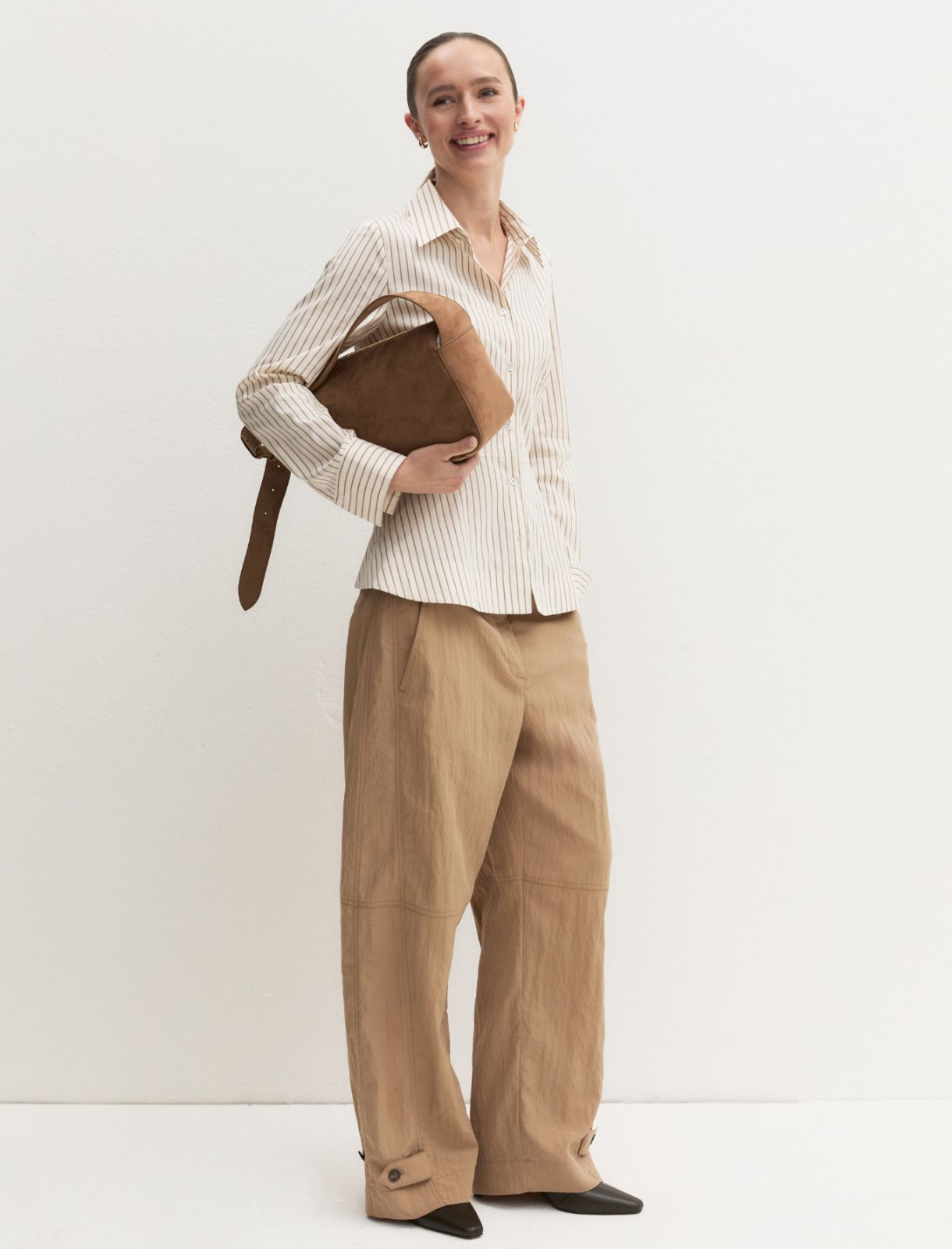 Fluid crinkle-fabric trousers - NATURAL - Emme