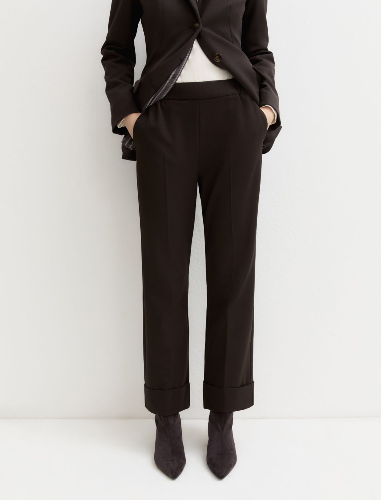Pantalón de gabardina elástica - MARRON OSCURO - Emme - 5