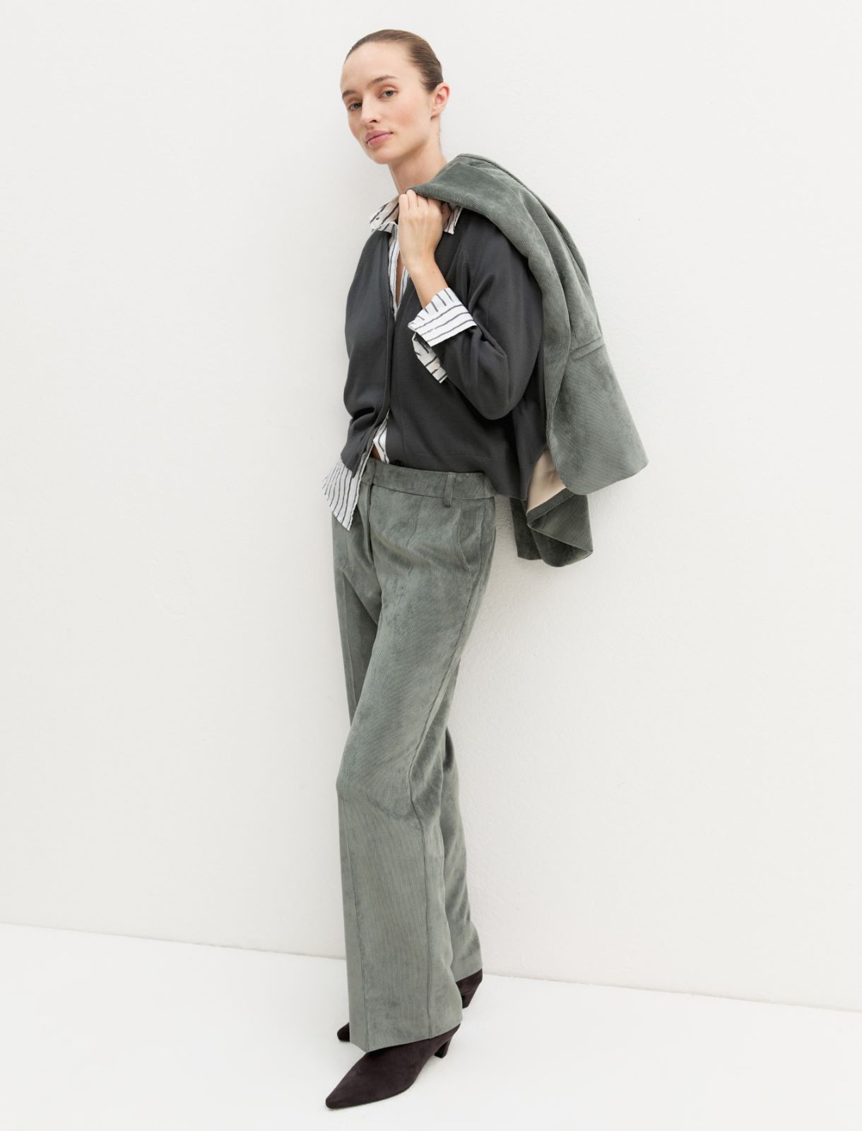 Pantalón de pana elástica - SOTOBOSQUE - Emme