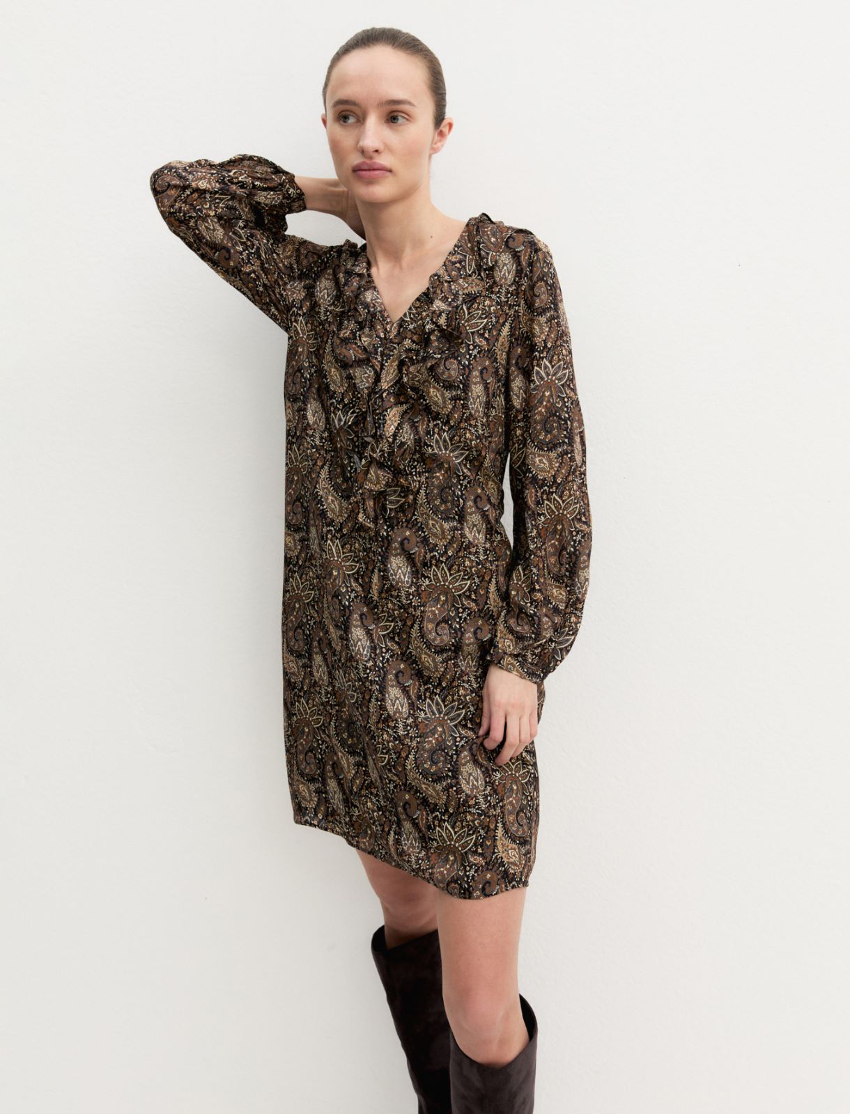 Vestido de sablé con volantes - NEGRO - Emme - 5