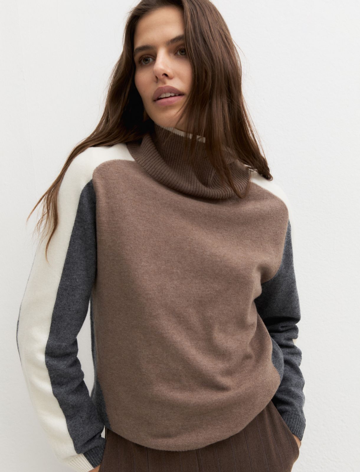 High-neck wool and cashmere jumper - BEIGE - Emme - 5