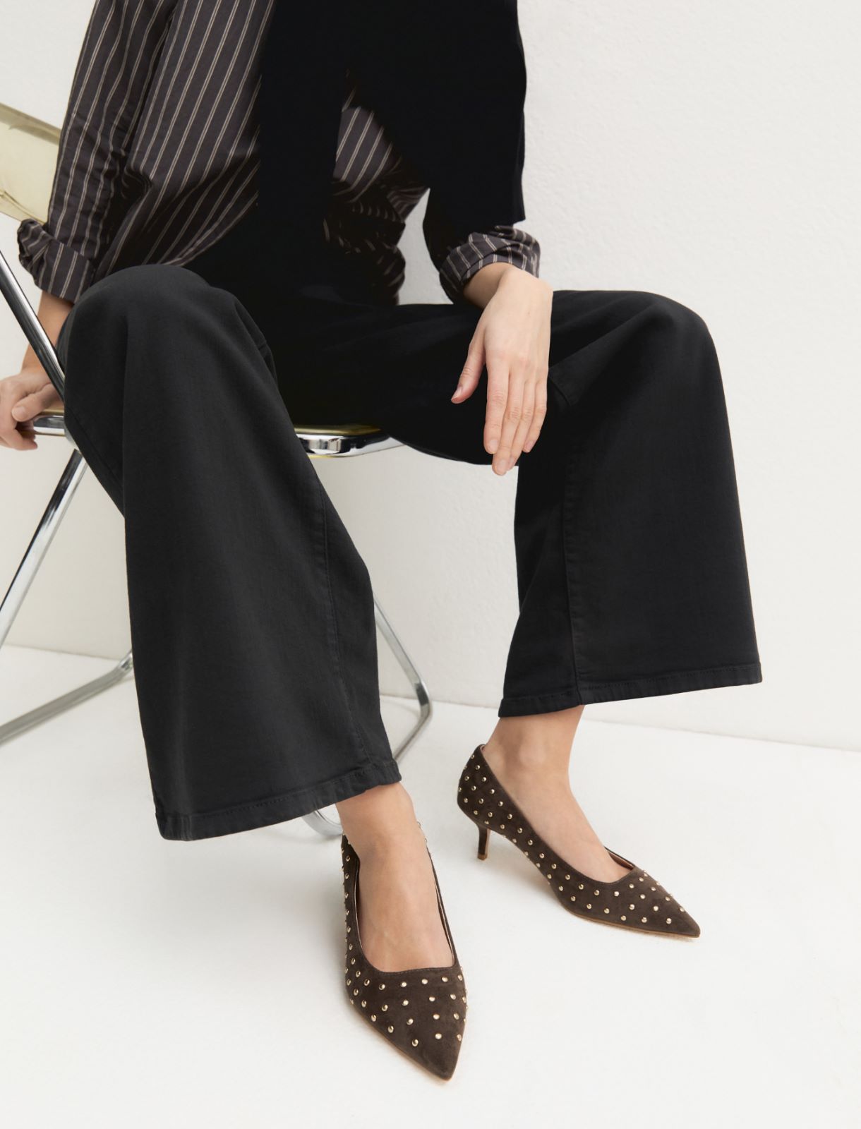 Décolleté con borchie - KAKI - Emme