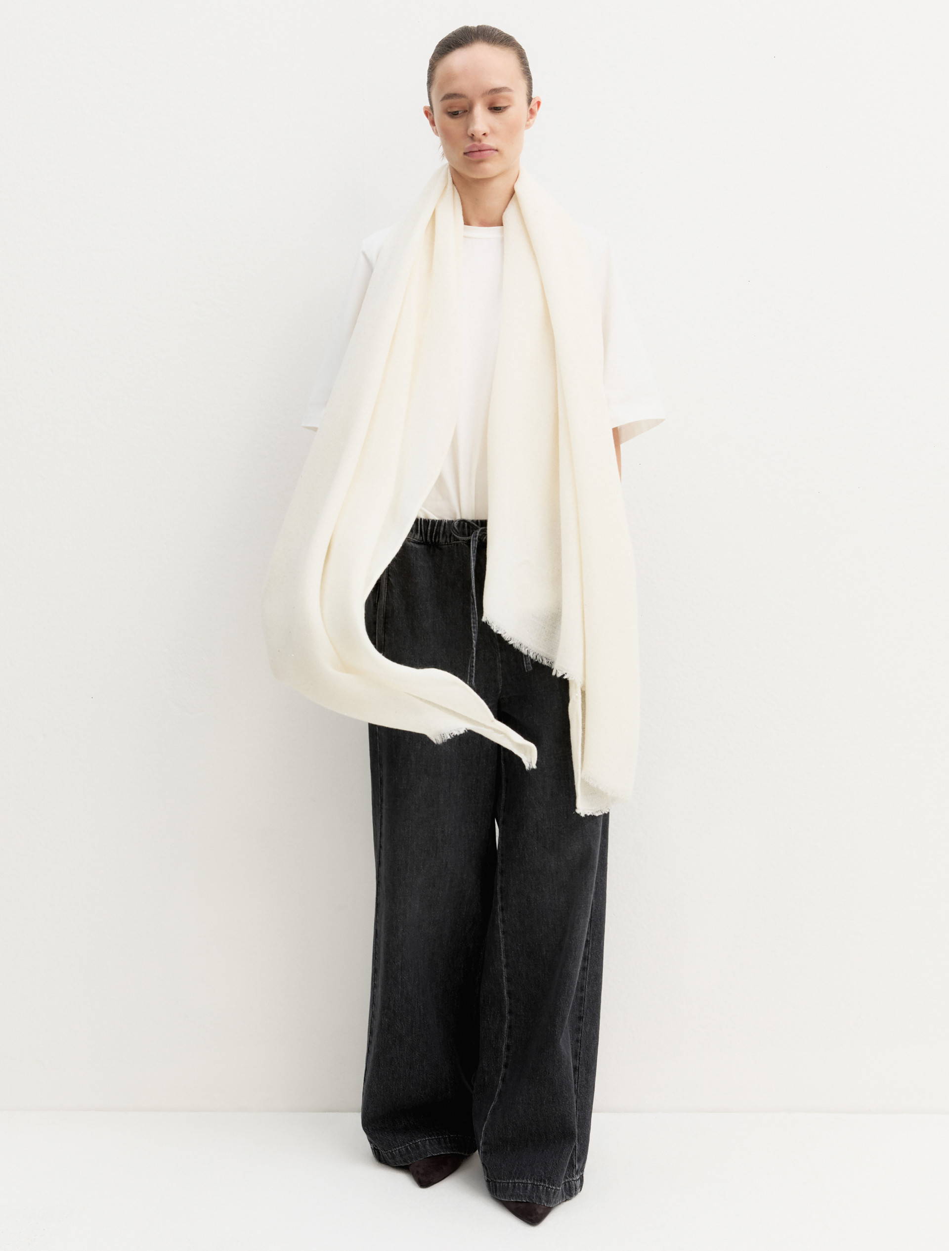 Sequinned stole - CREAM - Emme - 1
