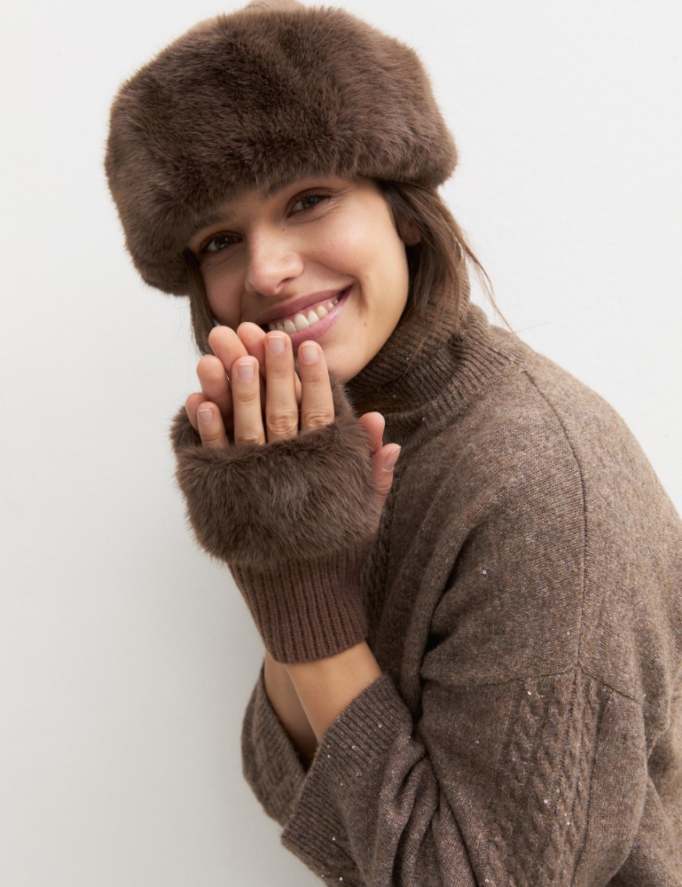 Faux-fur trimmed hand warmers - BROWN