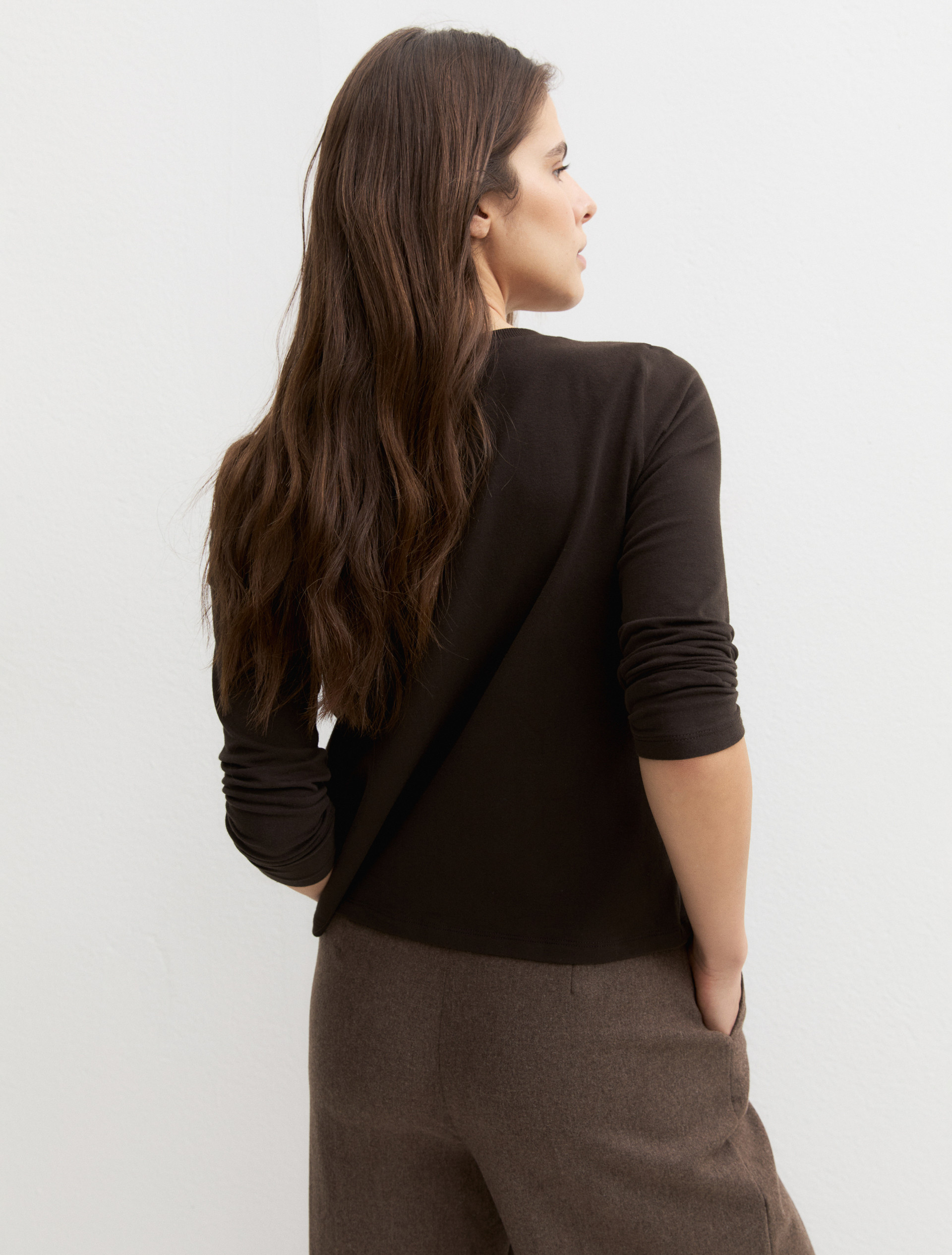 Long-sleeved T-shirt - DARK BROWN - Emme - 2